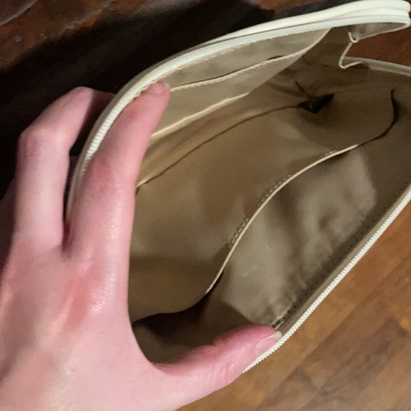 Coach makeup bag - Picture 4 of 5